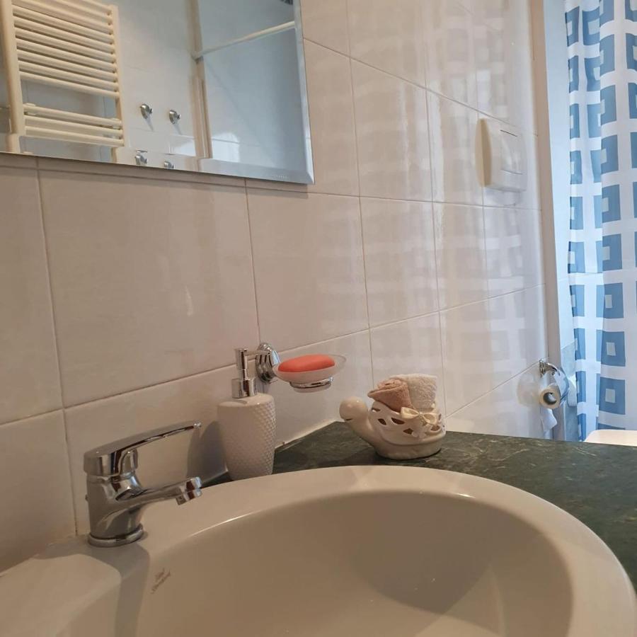 Nonna Paoli Apartment โปลีญาโนอามาเร ภายนอก รูปภาพ